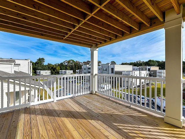 Residence Covered Balcony