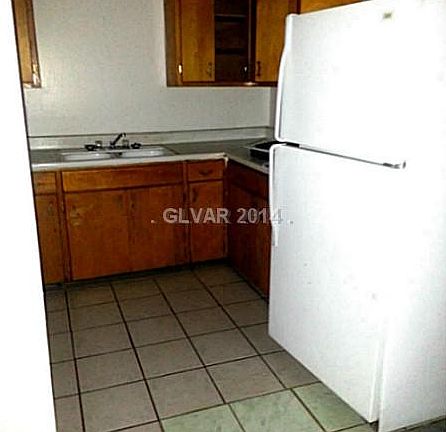 3rd image of 428 N 14th St