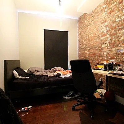 Rented by Evergreen Apartments BK | media 59