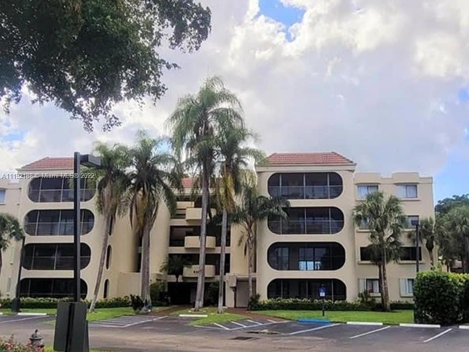 1st image of 6328 Longboat Ln W #104