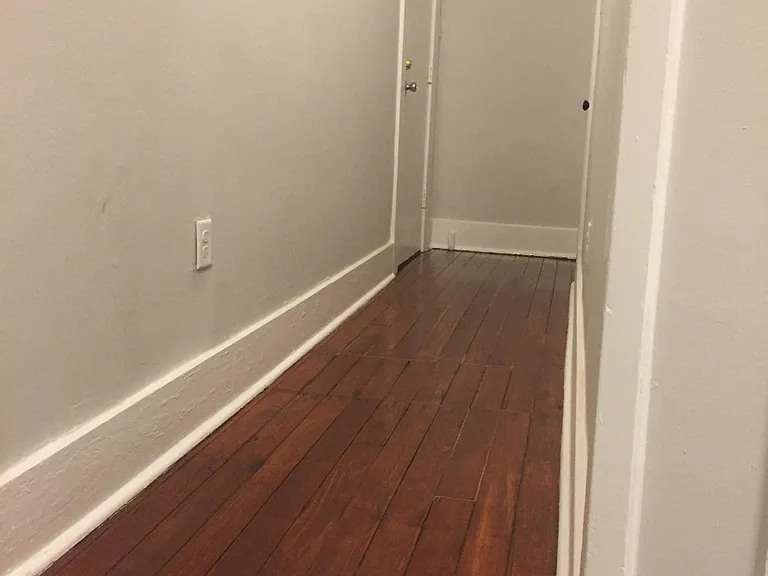 4317 Fontainebleau Dr — Photo 16
