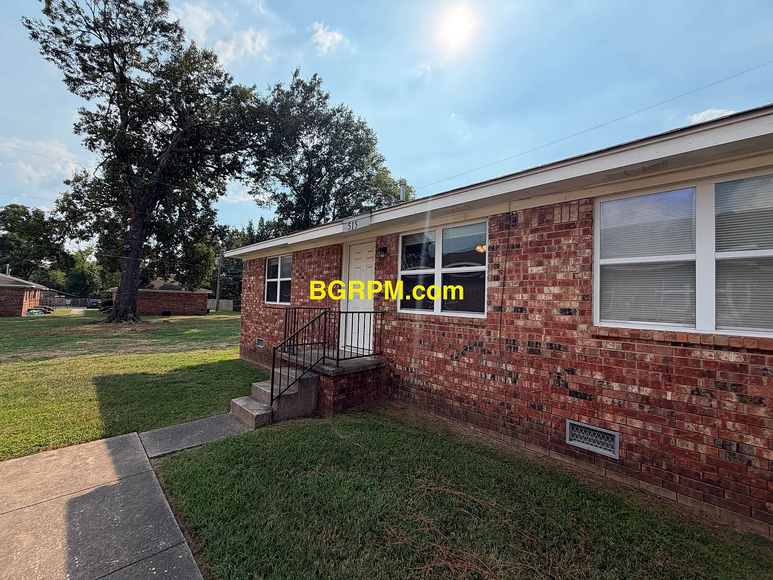 2 bed, 800 sqft, $725 — Photo 1
