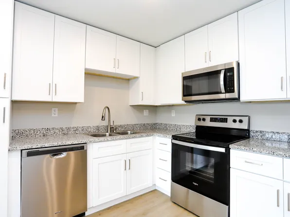 Royal Oak Apartments