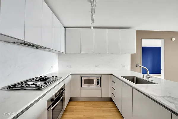 Rented by Corcoran | media 5
