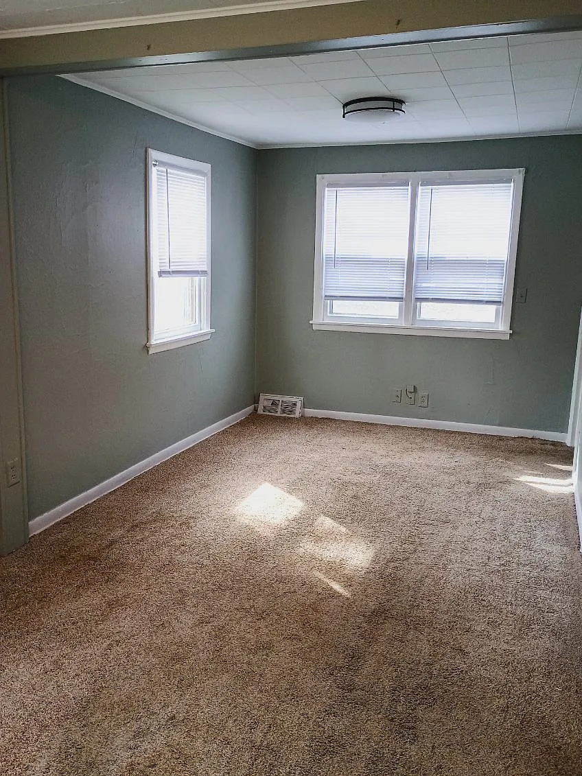 2 bed, $1,145 — Photo 2