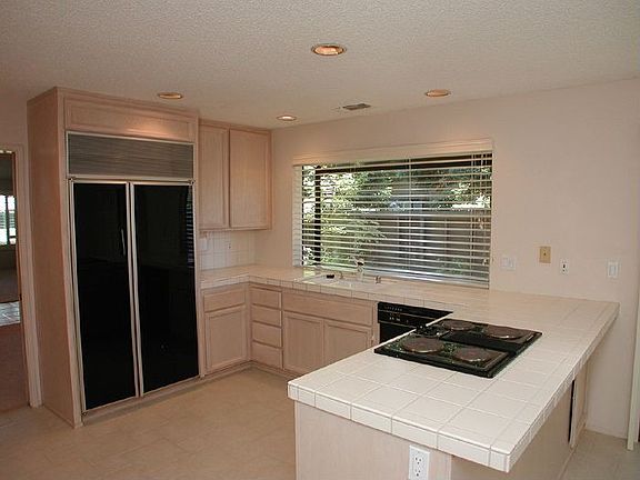 4th image of 11512 Gold Country Blvd
