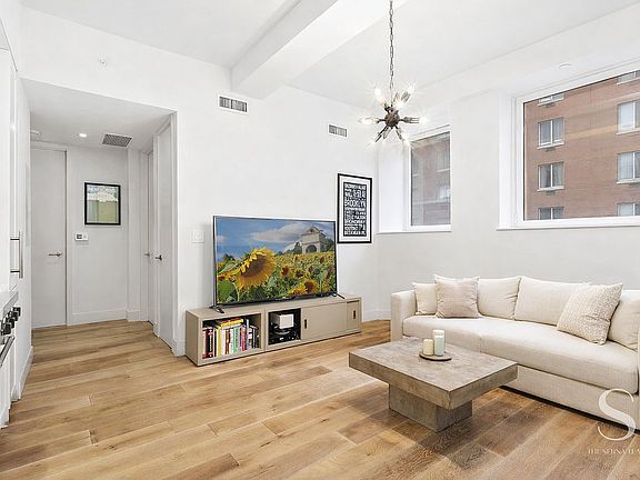 2nd image of 93 Worth St Suite 302