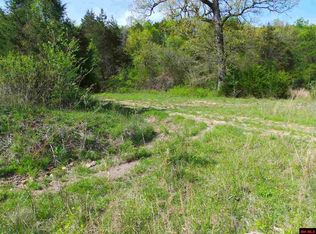 813 Shade Tree Ln, Yellville, AR 72687