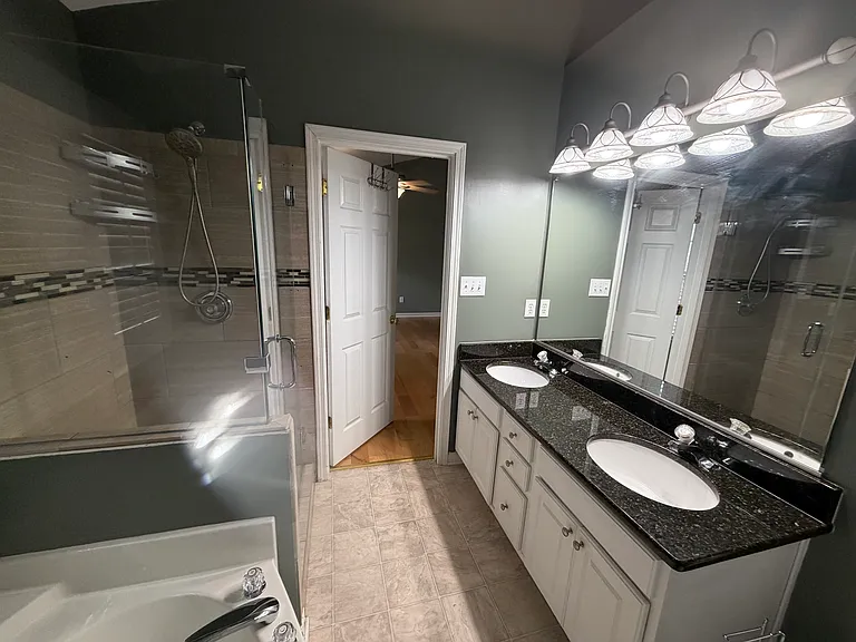 142 Hilda Grace Ln — Photo 12