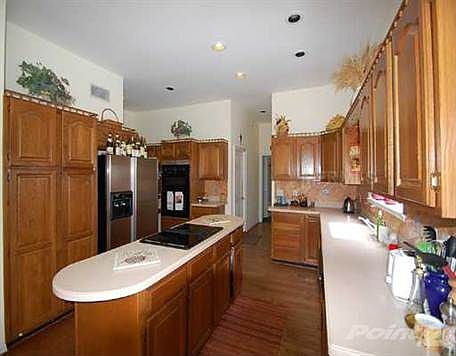 4th image of 5107 Fox Hunt Dr