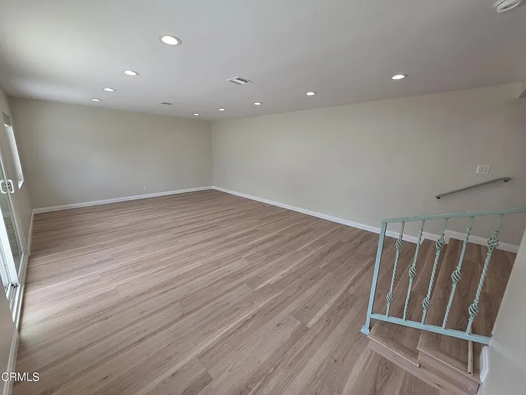6829 Murietta Ave — Photo 12