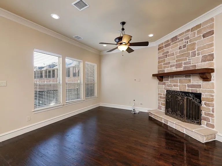 7914 Bishop Rd — Photo 11