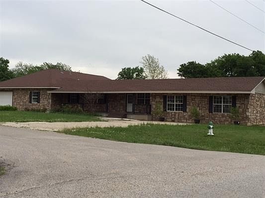 1st image of 1200 Willow Ln