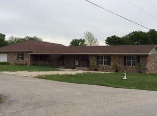 1200 Willow Ln, Sulphur, OK 73086
