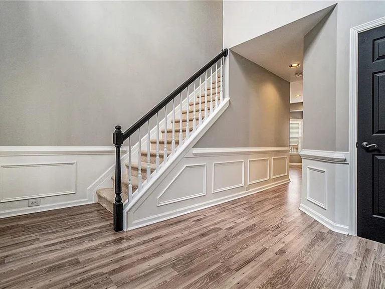 4893 Delford Ct SE — Photo 4