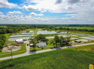 21305 S Staley Mound Rd, Pleasant Hill, MO 64080