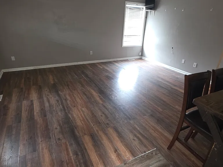 1309 E Irvine St — Photo 2