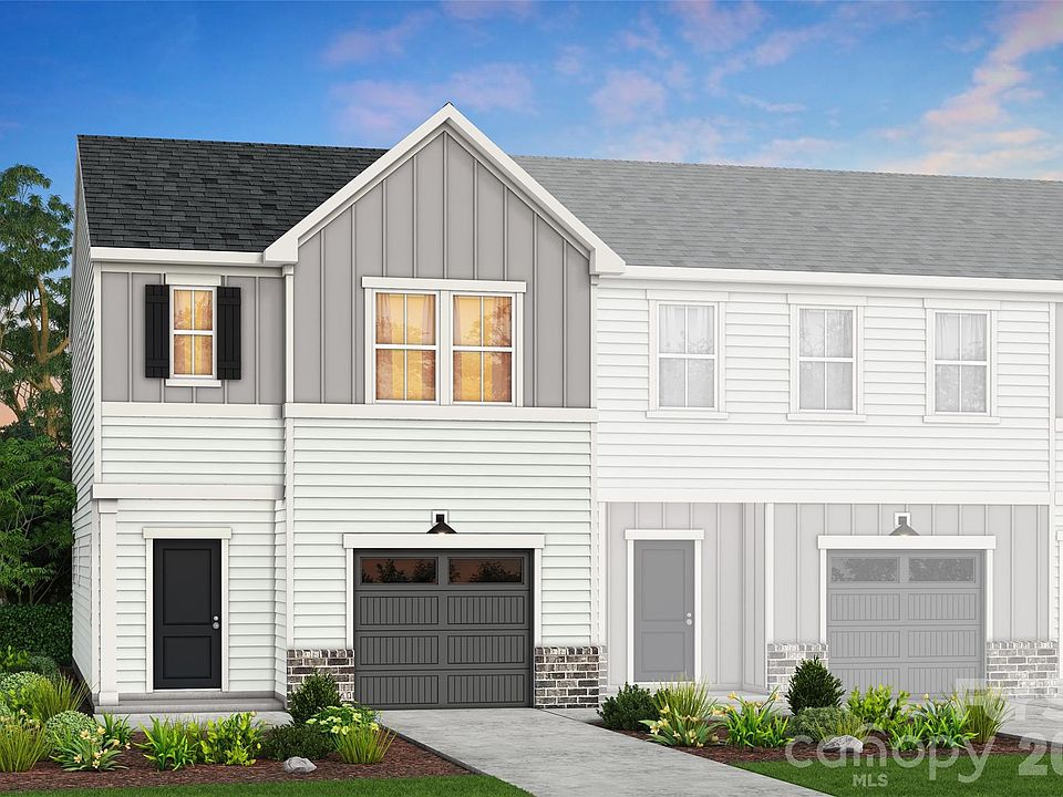 1st image of 12116 Oak Dr