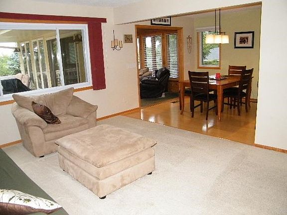 5th image of 2659 Richard Dr