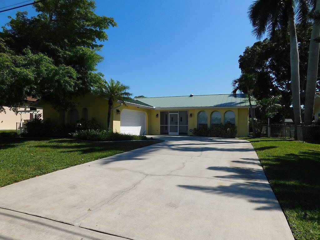902 El Dorado Pkwy E - Property Image