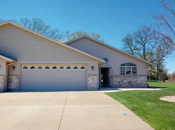 1809 Hale Dr, Albert Lea, MN 56007