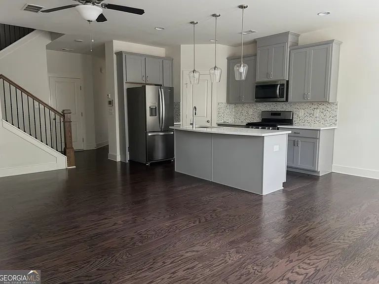 18 Steelwood Ct — Photo 7