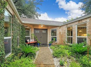 1622 Beaconshire Rd, Houston, TX 77077