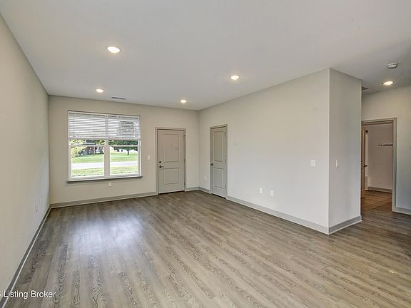 2nd image of 11713 Longevity Ln