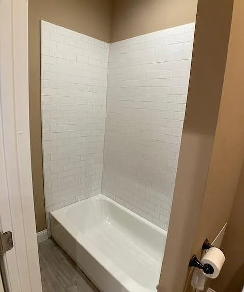 2557 N 17th St — Photo 4