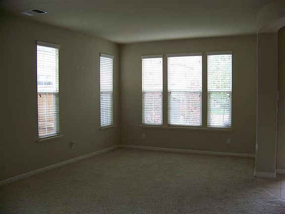 5th image of 6 Crawdad Ct