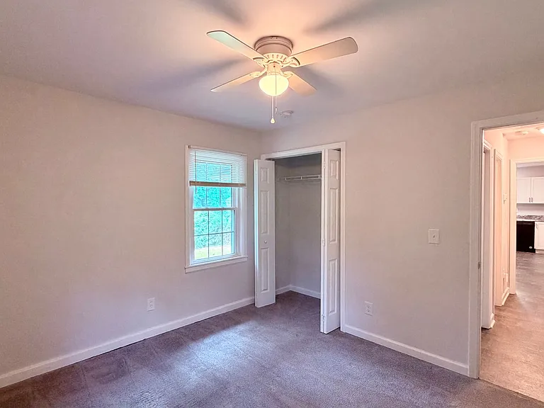 1681 Hadlock St SW — Photo 12