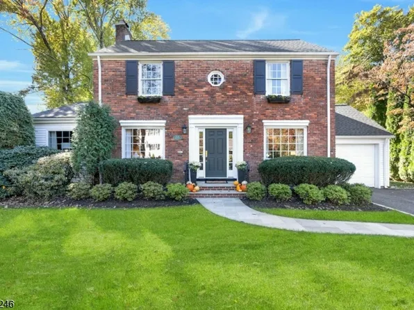215 Longwood Ave., Chatham Twp., NJ 07928