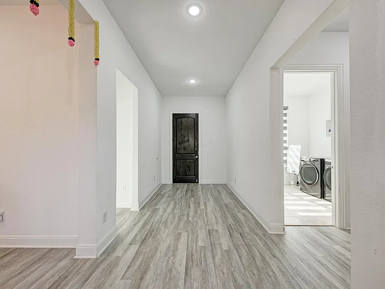 101 Caponi Fish Ln — Photo 3