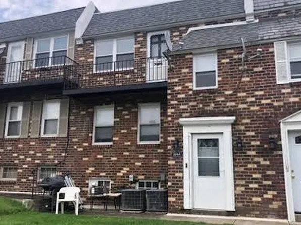 2645 Wentworth Rd, Philadelphia, PA 19131