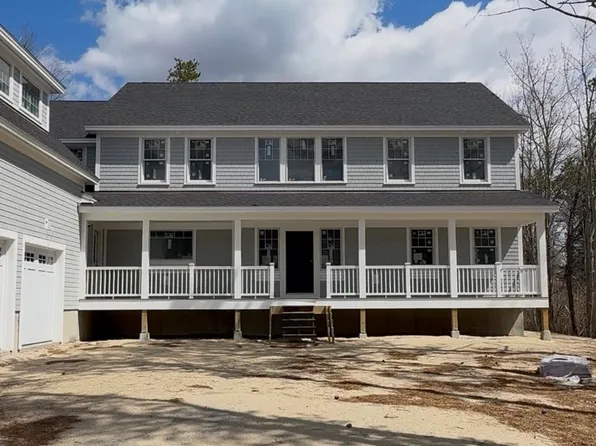 3 Evergreen Avenue, Kennebunk, ME 04043