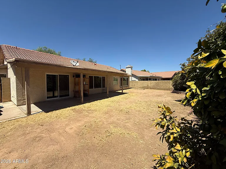 505 W Sereno Dr — Photo 24