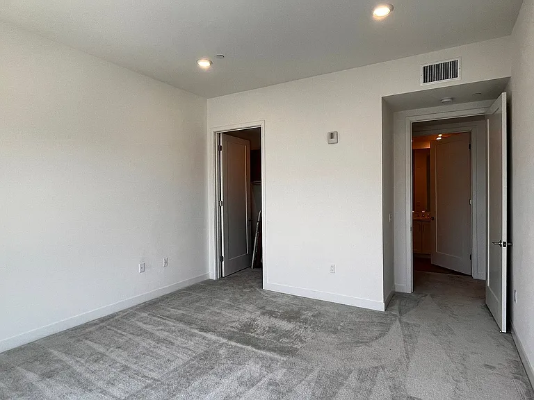 3609 Rivington — Photo 27