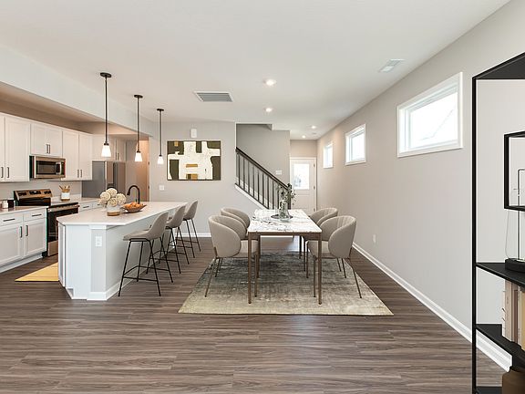 2nd image of 6035 Bluecrest Dr