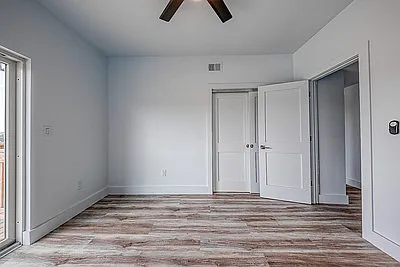 3005-3007 Brereton St #3 — Photo 17