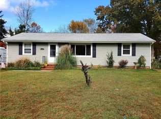 210 N Valley Rd, Colonial Heights, VA 23834