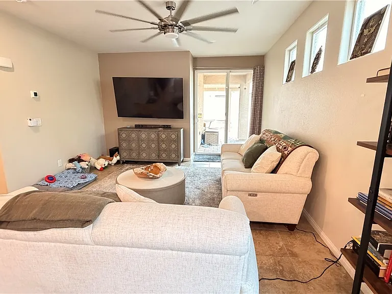 4336 Stardusk Falls Ave — Photo 17