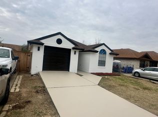 411 Gale St #411, Laredo, TX 78041