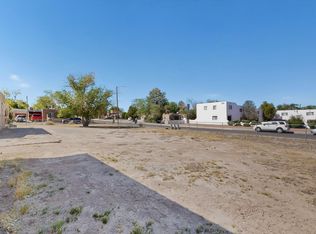 2903 Burton Ave SE, Albuquerque, NM 87106