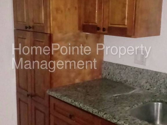 3rd image of 3801 46th Ave