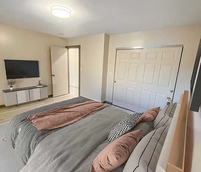 149 Ashford Center Rd #C8 — Photo 3