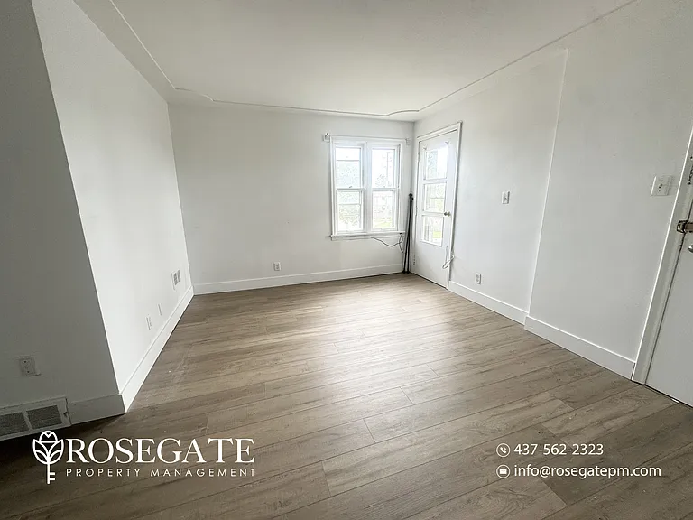 25 Wauchope Ave #5 — Photo 4