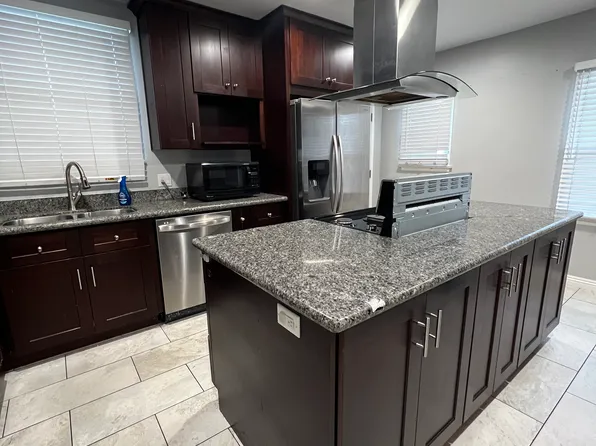 4813 W 134th Pl, Hawthorne, CA 90250