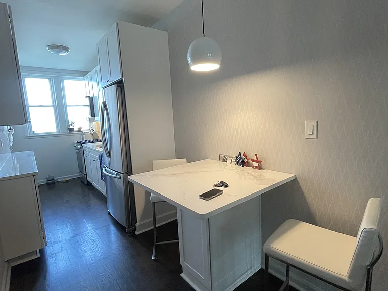 1210 W Jarvis Ave #3S — Photo 4