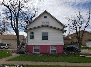 510 W Taylor St APT 1, Bloomington, IL 61701
