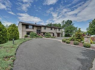 716 Raritan Rd, Clark, NJ 07066